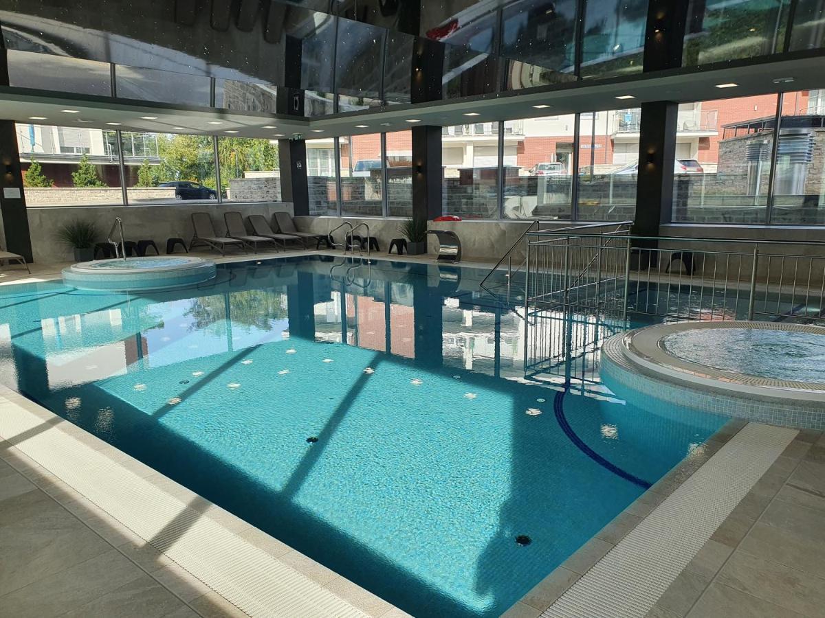 Apartament Szafir W Budynku Basenowym Morska Klifowa Реваль Экстерьер фото