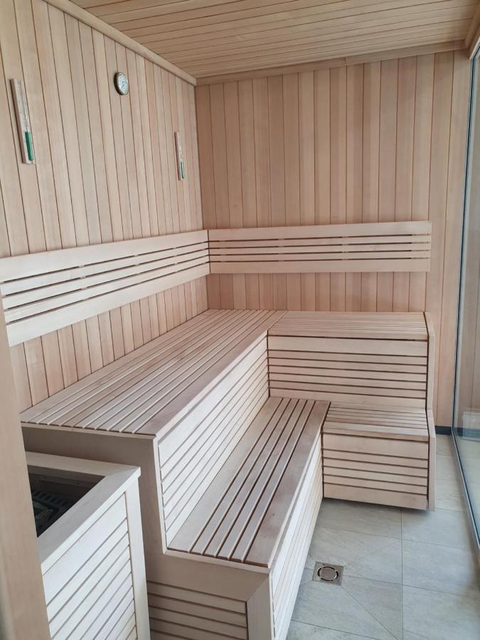 Apartament Szafir W Budynku Basenowym Morska Klifowa Реваль Экстерьер фото