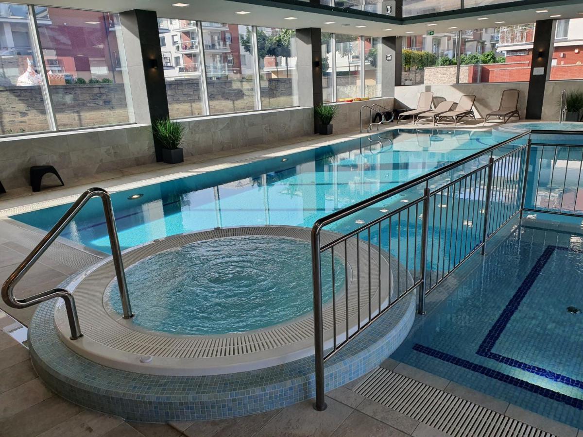 Apartament Szafir W Budynku Basenowym Morska Klifowa Реваль Экстерьер фото